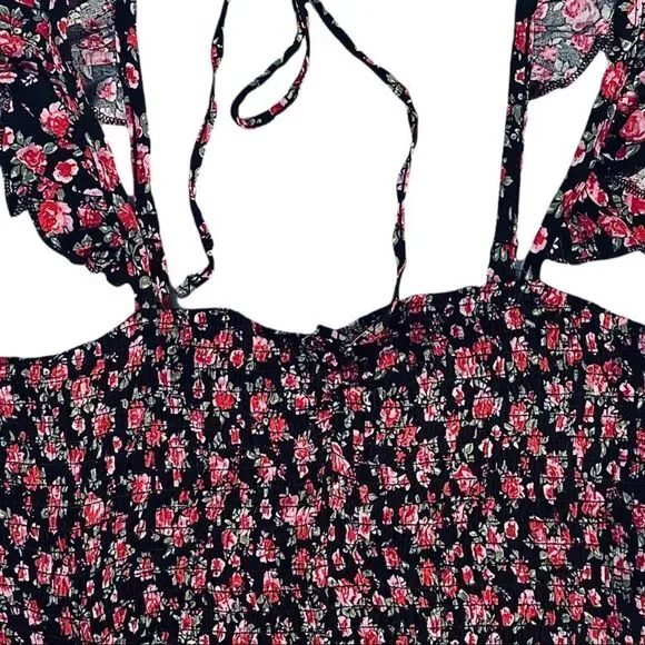 ❌❌NOT FOR SALE Francesca’s Floral Smocked Flutter Sleeve Top - Picture 4 of 7